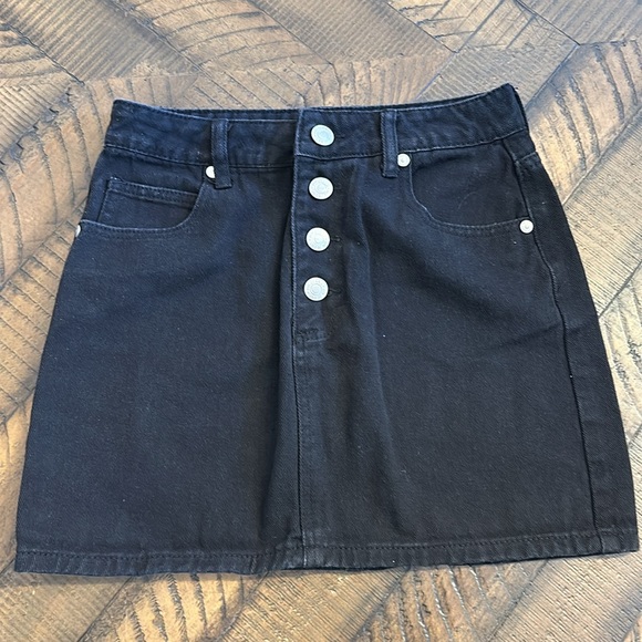C’isa Jeans Skirt Size - Small - Picture 2 of 5